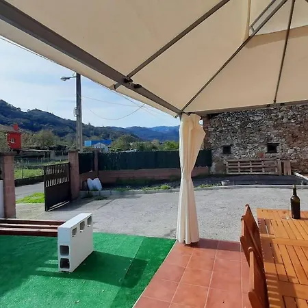 Casona Traslasvias Tatil Evi Oviedo